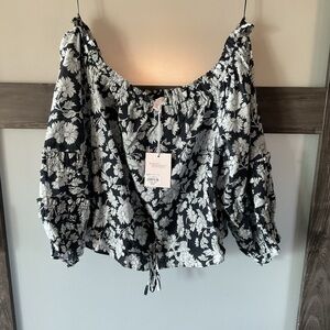 NWT- off the shoulder top